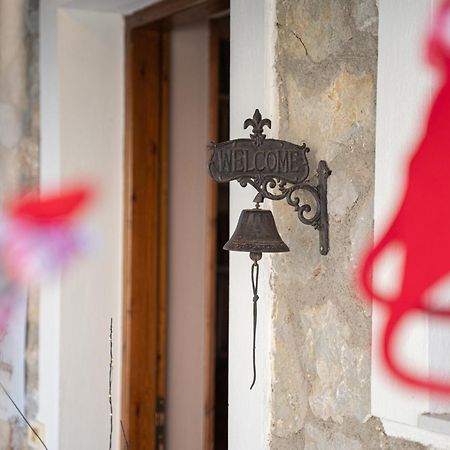 Rock Dandy Deluxe Chalet In Arachova - Delphi, Sauna, Prv Parking, Amazing View 외부 사진