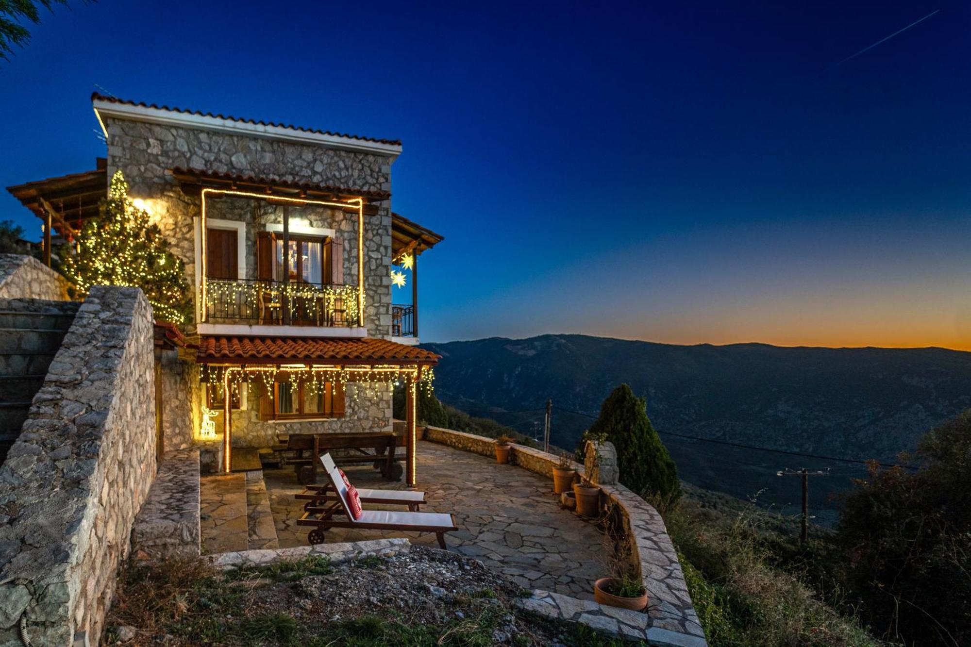 Rock Dandy Deluxe Chalet In Arachova - Delphi, Sauna, Prv Parking, Amazing View 외부 사진