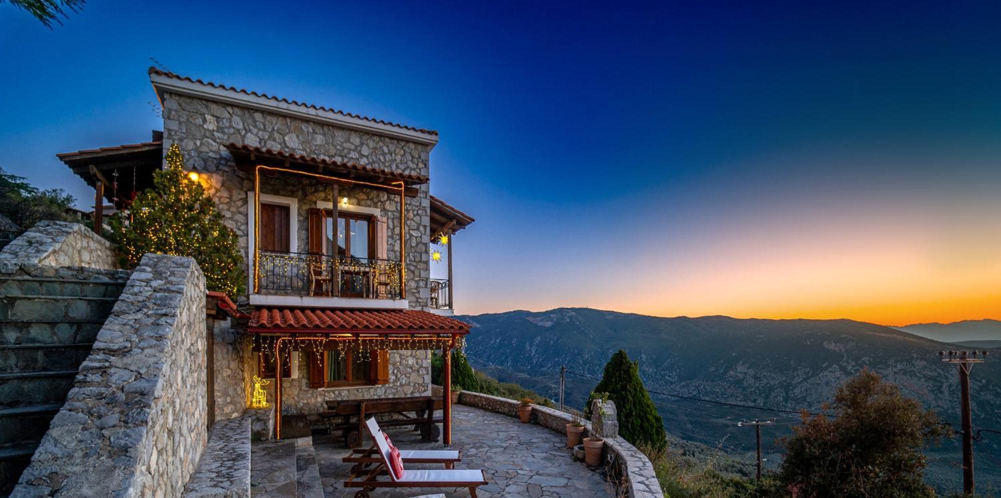 Rock Dandy Deluxe Chalet In Arachova - Delphi, Sauna, Prv Parking, Amazing View 외부 사진