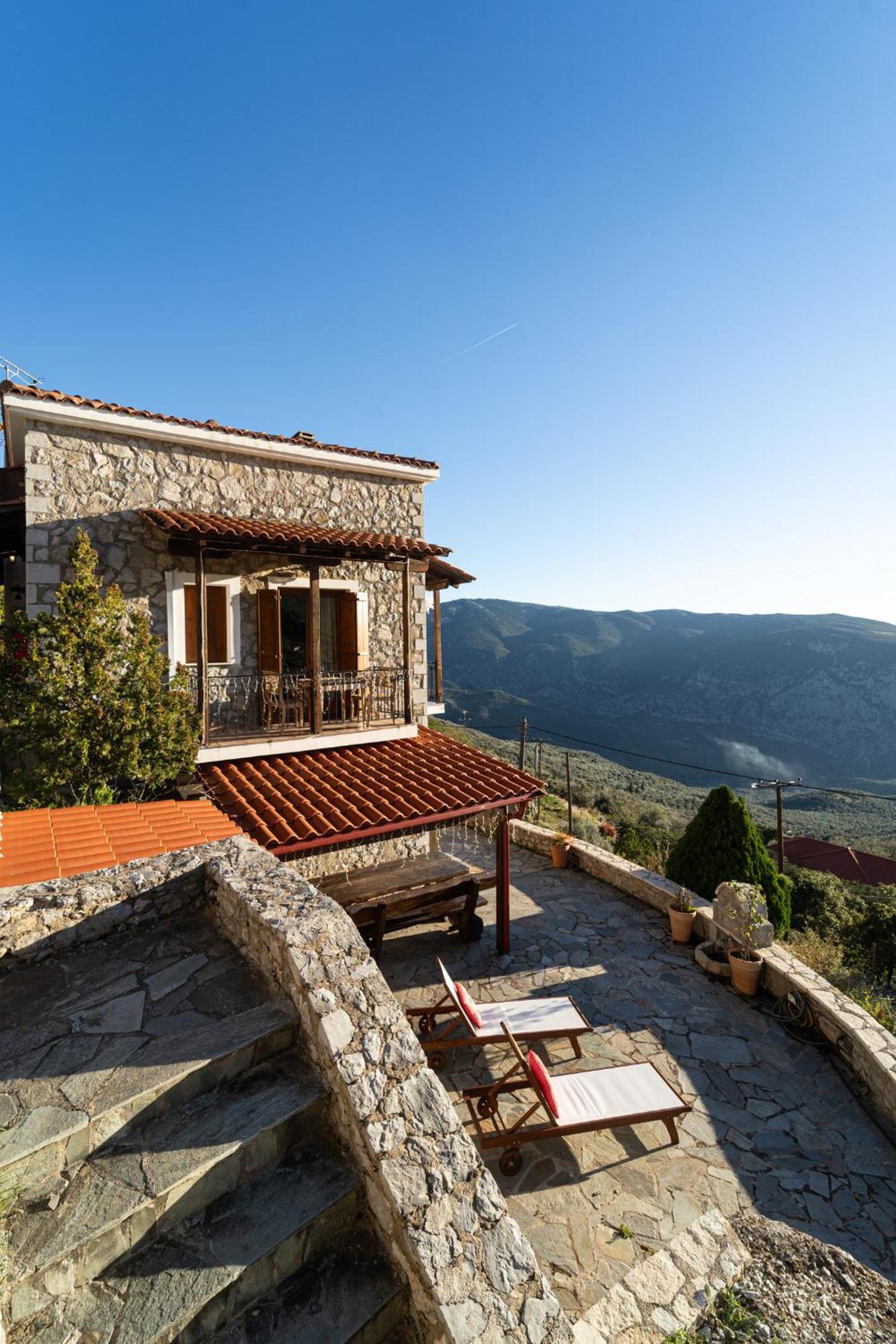 Rock Dandy Deluxe Chalet In Arachova - Delphi, Sauna, Prv Parking, Amazing View 외부 사진